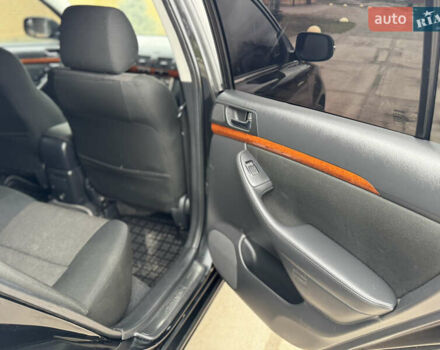 Черный Тойота Авенсис, объемом двигателя 1.8 л и пробегом 178 тыс. км за 7150 $, фото 15 на Automoto.ua