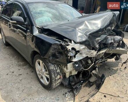 Черный Тойота Авенсис, объемом двигателя 1.8 л и пробегом 1 тыс. км за 4000 $, фото 7 на Automoto.ua