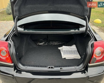 Черный Тойота Авенсис, объемом двигателя 1.8 л и пробегом 178 тыс. км за 7150 $, фото 11 на Automoto.ua