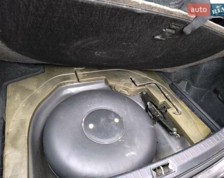 Черный Тойота Авенсис, объемом двигателя 1.8 л и пробегом 190 тыс. км за 7100 $, фото 10 на Automoto.ua