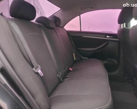 Черный Тойота Авенсис, объемом двигателя 1.8 л и пробегом 297 тыс. км за 7490 $, фото 19 на Automoto.ua