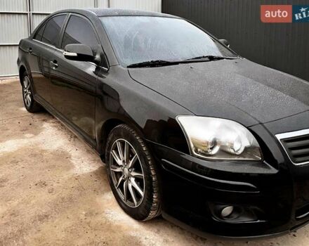 Черный Тойота Авенсис, объемом двигателя 1.8 л и пробегом 185 тыс. км за 8000 $, фото 1 на Automoto.ua