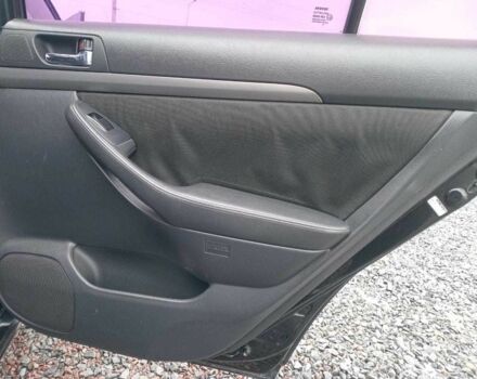 Черный Тойота Авенсис, объемом двигателя 1.8 л и пробегом 297 тыс. км за 7440 $, фото 12 на Automoto.ua