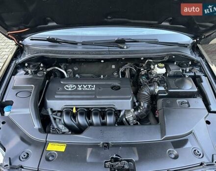 Чорний Тойота Авенсіс, об'ємом двигуна 1.8 л та пробігом 136 тис. км за 8300 $, фото 57 на Automoto.ua