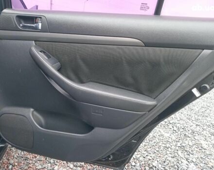 Черный Тойота Авенсис, объемом двигателя 1.8 л и пробегом 297 тыс. км за 7490 $, фото 20 на Automoto.ua