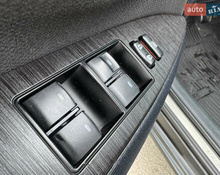 Черный Тойота Авенсис, объемом двигателя 2 л и пробегом 270 тыс. км за 9500 $, фото 11 на Automoto.ua