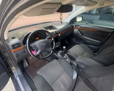 Черный Тойота Авенсис, объемом двигателя 1.79 л и пробегом 198 тыс. км за 4950 $, фото 6 на Automoto.ua
