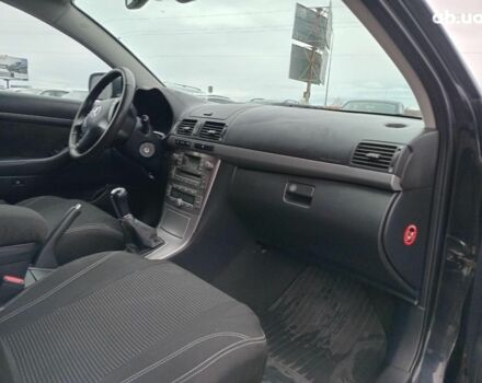 Черный Тойота Авенсис, объемом двигателя 1.8 л и пробегом 297 тыс. км за 7490 $, фото 23 на Automoto.ua