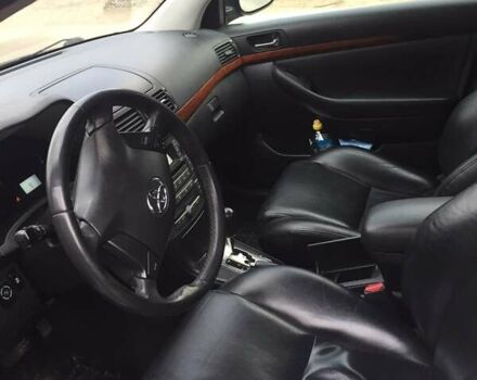 Черный Тойота Авенсис, объемом двигателя 1.8 л и пробегом 260 тыс. км за 7500 $, фото 10 на Automoto.ua