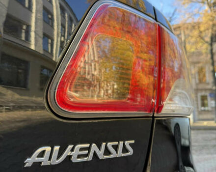 Черный Тойота Авенсис, объемом двигателя 1.8 л и пробегом 193 тыс. км за 9199 $, фото 18 на Automoto.ua