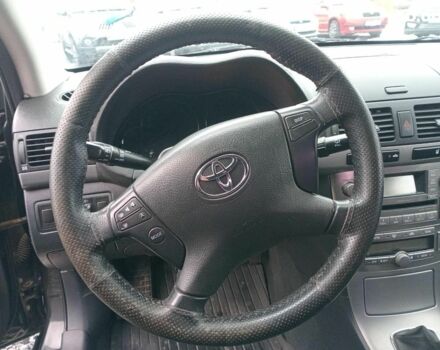 Черный Тойота Авенсис, объемом двигателя 1.8 л и пробегом 297 тыс. км за 7490 $, фото 8 на Automoto.ua