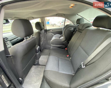 Черный Тойота Авенсис, объемом двигателя 1.8 л и пробегом 240 тыс. км за 6313 $, фото 16 на Automoto.ua