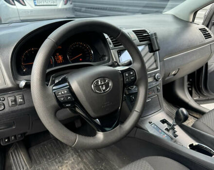 Черный Тойота Авенсис, объемом двигателя 2 л и пробегом 270 тыс. км за 9500 $, фото 7 на Automoto.ua