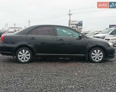 Черный Тойота Авенсис, объемом двигателя 1.8 л и пробегом 297 тыс. км за 7490 $, фото 3 на Automoto.ua
