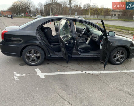 Черный Тойота Авенсис, объемом двигателя 1.8 л и пробегом 240 тыс. км за 6313 $, фото 9 на Automoto.ua