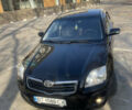 Черный Тойота Авенсис, объемом двигателя 1.79 л и пробегом 130 тыс. км за 7500 $, фото 16 на Automoto.ua