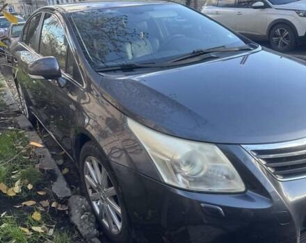 Черный Тойота Авенсис, объемом двигателя 2.2 л и пробегом 218 тыс. км за 9000 $, фото 6 на Automoto.ua