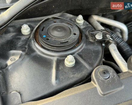 Черный Тойота Авенсис, объемом двигателя 1.8 л и пробегом 98 тыс. км за 10300 $, фото 83 на Automoto.ua