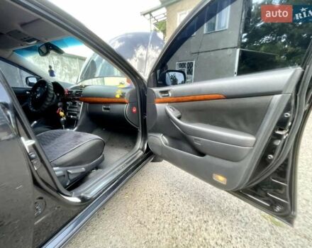 Черный Тойота Авенсис, объемом двигателя 1.8 л и пробегом 225 тыс. км за 6800 $, фото 20 на Automoto.ua