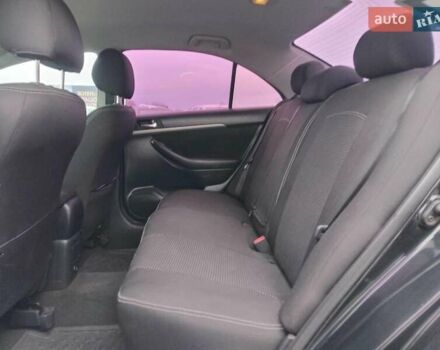 Черный Тойота Авенсис, объемом двигателя 1.8 л и пробегом 297 тыс. км за 7490 $, фото 15 на Automoto.ua