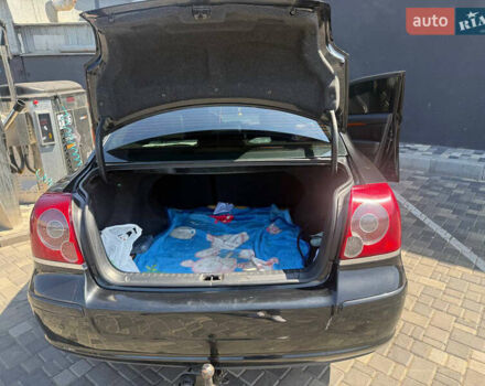Чорний Тойота Авенсіс, об'ємом двигуна 2 л та пробігом 210 тис. км за 7500 $, фото 9 на Automoto.ua