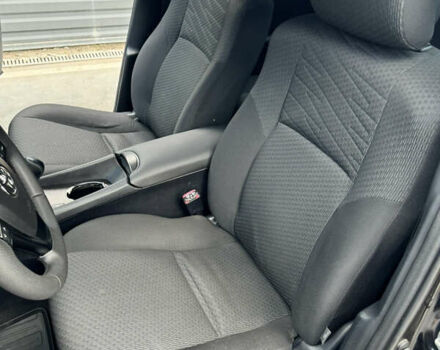 Черный Тойота Авенсис, объемом двигателя 2 л и пробегом 270 тыс. км за 9500 $, фото 8 на Automoto.ua