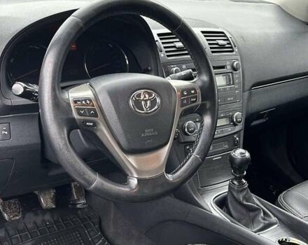 Черный Тойота Авенсис, объемом двигателя 2 л и пробегом 275 тыс. км за 8200 $, фото 10 на Automoto.ua