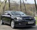 Черный Тойота Авенсис, объемом двигателя 0.18 л и пробегом 240 тыс. км за 8400 $, фото 1 на Automoto.ua