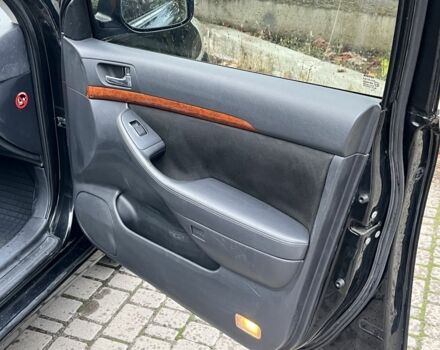 Черный Тойота Авенсис, объемом двигателя 1.8 л и пробегом 242 тыс. км за 6800 $, фото 10 на Automoto.ua