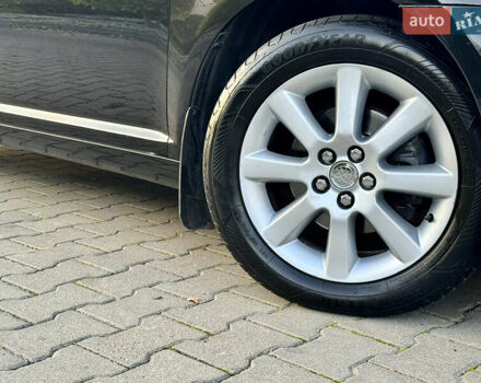 Черный Тойота Авенсис, объемом двигателя 1.8 л и пробегом 98 тыс. км за 10300 $, фото 33 на Automoto.ua