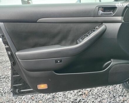 Черный Тойота Авенсис, объемом двигателя 1.8 л и пробегом 297 тыс. км за 7490 $, фото 13 на Automoto.ua