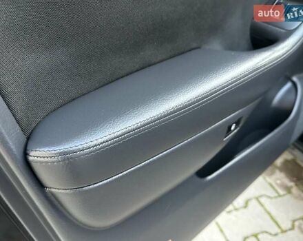 Чорний Тойота Авенсіс, об'ємом двигуна 1.8 л та пробігом 136 тис. км за 8300 $, фото 39 на Automoto.ua