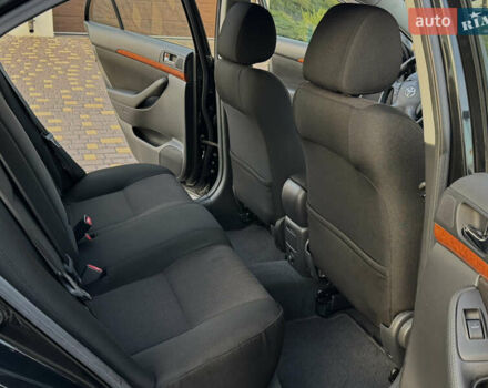 Черный Тойота Авенсис, объемом двигателя 1.8 л и пробегом 98 тыс. км за 10300 $, фото 58 на Automoto.ua