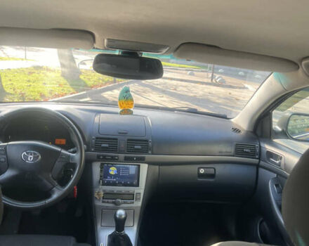 Черный Тойота Авенсис, объемом двигателя 1.79 л и пробегом 130 тыс. км за 7500 $, фото 11 на Automoto.ua