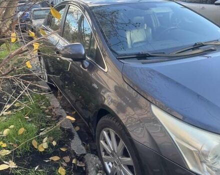 Черный Тойота Авенсис, объемом двигателя 2.2 л и пробегом 218 тыс. км за 9000 $, фото 23 на Automoto.ua