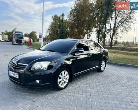 Черный Тойота Авенсис, объемом двигателя 1.8 л и пробегом 233 тыс. км за 6550 $, фото 3 на Automoto.ua