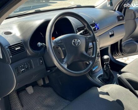 Чорний Тойота Авенсіс, об'ємом двигуна 2 л та пробігом 330 тис. км за 7690 $, фото 36 на Automoto.ua