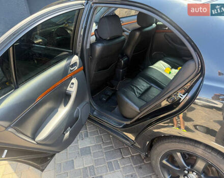 Чорний Тойота Авенсіс, об'ємом двигуна 2 л та пробігом 210 тис. км за 7500 $, фото 7 на Automoto.ua