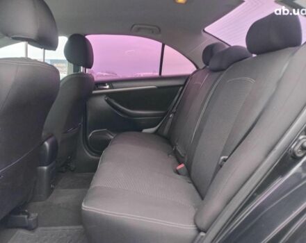 Черный Тойота Авенсис, объемом двигателя 1.8 л и пробегом 297 тыс. км за 7490 $, фото 15 на Automoto.ua