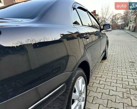 Чорний Тойота Авенсіс, об'ємом двигуна 1.8 л та пробігом 136 тис. км за 8300 $, фото 36 на Automoto.ua