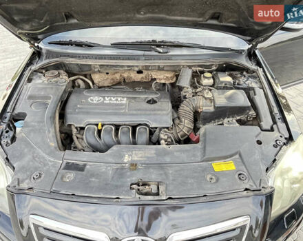 Черный Тойота Авенсис, объемом двигателя 1.8 л и пробегом 233 тыс. км за 6550 $, фото 11 на Automoto.ua