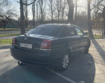 Черный Тойота Авенсис, объемом двигателя 1.79 л и пробегом 130 тыс. км за 7500 $, фото 6 на Automoto.ua