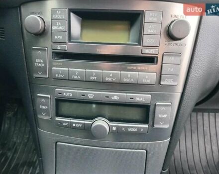 Черный Тойота Авенсис, объемом двигателя 1.8 л и пробегом 297 тыс. км за 7490 $, фото 21 на Automoto.ua