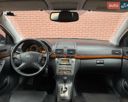 Черный Тойота Авенсис, объемом двигателя 1.79 л и пробегом 243 тыс. км за 7500 $, фото 27 на Automoto.ua