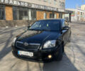 Черный Тойота Авенсис, объемом двигателя 1.79 л и пробегом 130 тыс. км за 7500 $, фото 4 на Automoto.ua