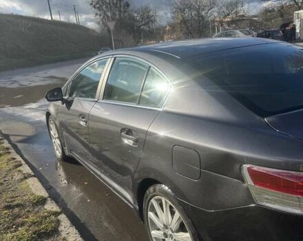 Черный Тойота Авенсис, объемом двигателя 2.2 л и пробегом 218 тыс. км за 9000 $, фото 12 на Automoto.ua