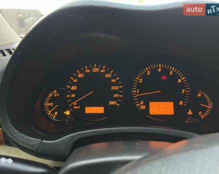 Черный Тойота Авенсис, объемом двигателя 1.8 л и пробегом 233 тыс. км за 6550 $, фото 12 на Automoto.ua