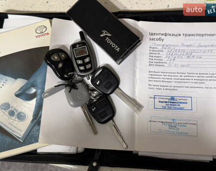 Черный Тойота Авенсис, объемом двигателя 1.8 л и пробегом 98 тыс. км за 10300 $, фото 10 на Automoto.ua