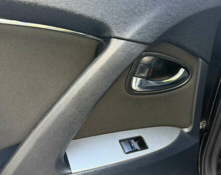 Черный Тойота Авенсис, объемом двигателя 1.8 л и пробегом 193 тыс. км за 9199 $, фото 68 на Automoto.ua