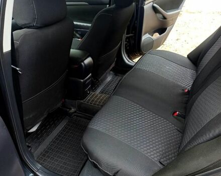 Черный Тойота Авенсис, объемом двигателя 2 л и пробегом 230 тыс. км за 7500 $, фото 7 на Automoto.ua